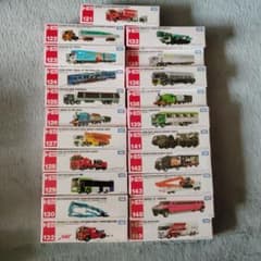 トミカロングまとめ売り21台 - メルカリ
