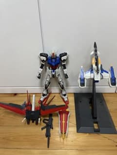 pg ストライクガンダムのサムネイル