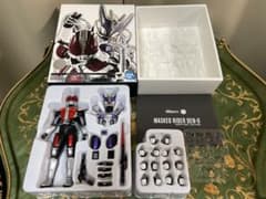 フィギュアーツ　真骨彫　仮面ライダー　電王　ソードフォーム　ガンフォームのサムネイル