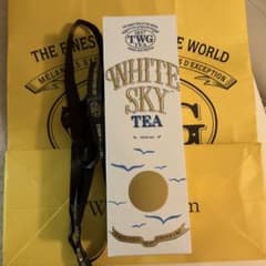 TWG White sky Tea ホワイトスカイ　イエロー缶茶葉100g 箱付 TWG white sky ホワイトスカイ 日本未入荷 100g 缶 - メルカリ
