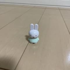 ミッフィー ミニチュアフィギュアのサムネイル
