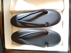新品☆未使用☆黒の草履 合成皮革 滑り止め付き