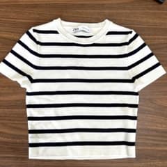 ZARAニットTシャツのサムネイル