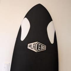 【只今今月末まで１万円値下げ中】プレセボ　オルカ　placebo ORCA 只今今月末まで1万円値下げ中】プレセボ オルカ placebo ORCA - メルカリ