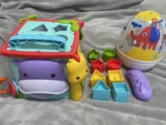 バイリンガル 形状認識おもちゃ カラフルおきあがりこぼしのサムネイル