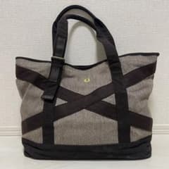美品｜フレッドペリー トートバッグ ヘリンボーン柄 A4可 月桂樹刺繍のサムネイル