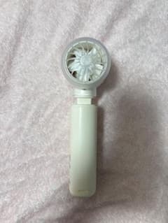ハンディファン 風量調整機能付きのサムネイル