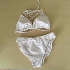 ロキシー水着のサムネイル
