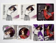 Attack Titan Maneki Neko Hange 7-piece set: Can badge, snap card, coaster