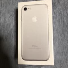 iPhone7 32GB docomo SIMフリー シルバーのサムネイル