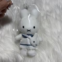 miffy in BUSAN ぬいぐるみキーホルダー 2個セット（釜山限定） 釜山 Miffy in BUSAN ミッフィー キーホルダー 2 - メルカリ