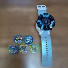 妖怪ウォッチ DX魔神ウォッチ（最新ver.1年4組）&妖怪メダル5枚セット
