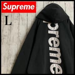 ほぼ新品！希少モデル supremeセンタービッグ刺繍ワッペンロゴ入りパーカー 希少XL】SUPREME シュプリーム センターワッペンロゴ パーカーカナダ製