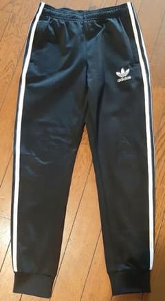 adidas  オリジナル ジャージ  黒 キッズ140のサムネイル