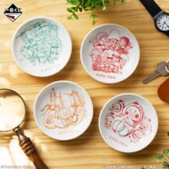 코비토즈칸의 작은 접시 4장