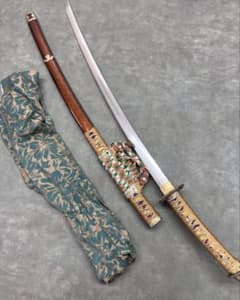 美品】美術模造刀 陣太刀拵え 茶梨地鞘 金茶柄（刀袋付き）高級美術