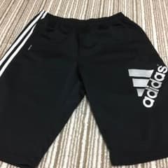 adidas  ハーフパンツのサムネイル