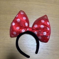 ディズニー カチューシャ ミニーマウス 赤 水玉のサムネイル