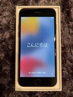 iPhone 7 Black 32 GB SIMフリーのサムネイル
