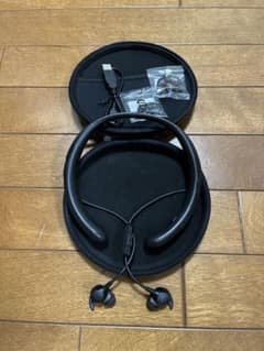 （値下中）BOSE QUIETCONTROL 30 ワイヤレスイヤホンのサムネイル