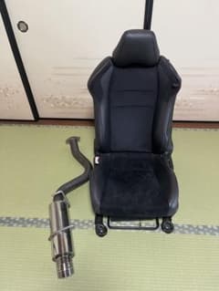 早い者勝ち ZC6純正シート助手席とクレイブマフラー60パイリアピース 