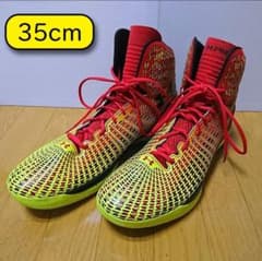 size35㎝　アンダーアーマーのサムネイル