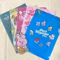 BTS クリアファイル　キーホルダーのサムネイル