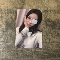 illit アイリット 来日記念トレカ 渋谷タワレコ限定 ラキドロ ユナ ④