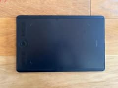 WACOM Intuos Pro Mediumのサムネイル