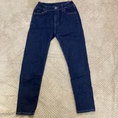 140 ジーンズ　ジーパン　ユニクロ　kidsのサムネイル