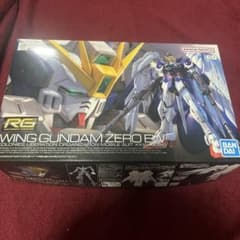 RG ウイングガンダム(EW版) 1/144 スケールのサムネイル