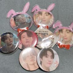 BTS ジョングク 缶バッジ セット - メルカリ