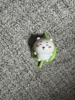 ちいかわ びっくらたまご おふろぷかりん マスコット（ちいかわ / 葉っぱ）のサムネイル