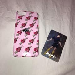 スマホケースとトレカのサムネイル