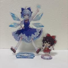 東方Project アクリルスタンド 2個セット　チルノ　霊夢のサムネイル