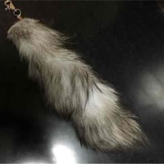 尻尾キーホルダー✴︎フェイクファーのサムネイル