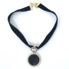 SWAROVSKI スワロフスキーチャーム付きリボンチョーカー(G) - メルカリ