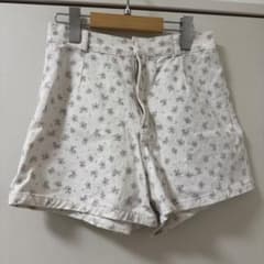 epine 花柄 ショートパンツのサムネイル
