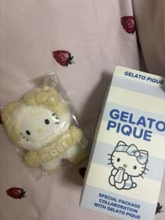 sanrio house ジェラートピケ ハローキティ ぬいぐるみチャーム 黄色のサムネイル