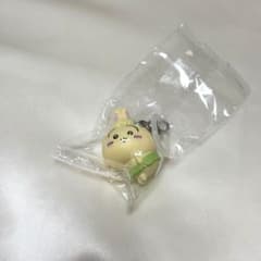 【即購入〇】ちいかわ 映画 特典 めじるしチャーム うさぎ 第一弾のサムネイル