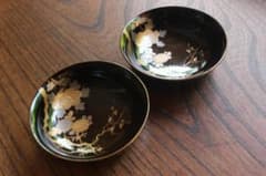 ばら売り可！時代金縁黒漆に優美な草花蒔絵の映える小皿6点（検輪島塗蒔絵皿菓子皿 極小傷有！時代金縁黒漆に優美な牡丹梅蒔絵の映える小皿2点（検輪島塗