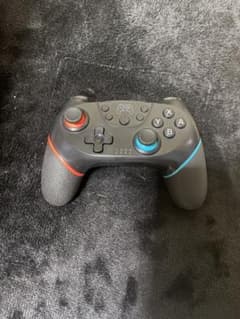 Nintendo Switch 無線コントローラーのサムネイル