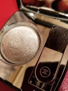 CHANELフェイスパウダーのサムネイル