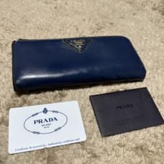 PRADA プラダ　長財布　ブルーのサムネイル