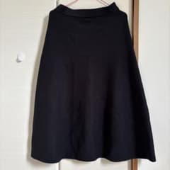 UNIQLO ウォッシャブルミラノリブフレアスカート　M 黒のサムネイル
