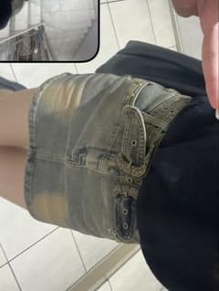 ダブルバックル デニムミニスカート ウォッシュ加工のサムネイル