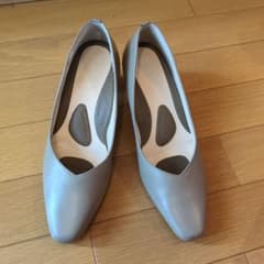 【再値下げです】Trettie　整体 パンプス 23.5cm 4E 日本製のサムネイル