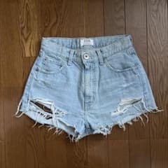 GYDA デニムショートパンツ ダメージ加工のサムネイル