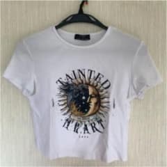 Bershka ベルシュカ クロップド丈Tシャツ ショート丈のサムネイル