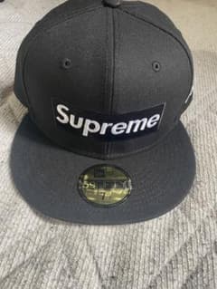ミチ様専用　supreme neweraのサムネイル
